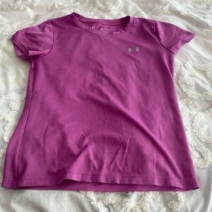 Under armour Woman’s T shirt